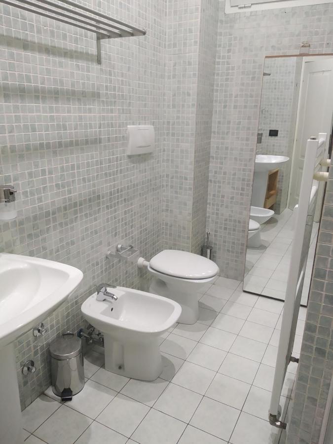 13- Tourist House Bologna Pratello - Self Check-In Apartamento Exterior foto